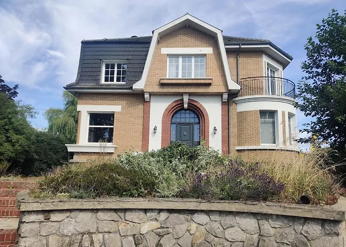 度假居 Du Bout La *